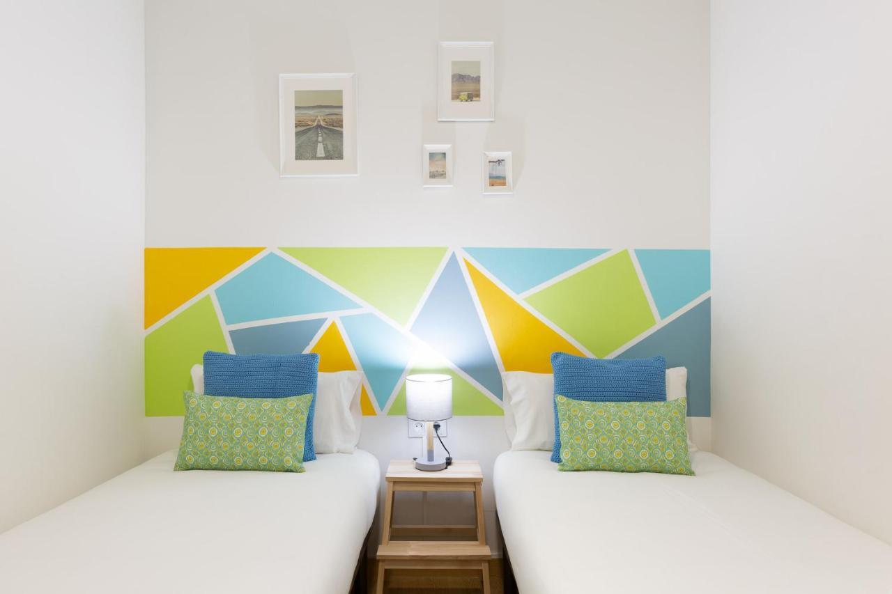 Stay U-Nique Apartments Passatge De Font برشلونة المظهر الخارجي الصورة